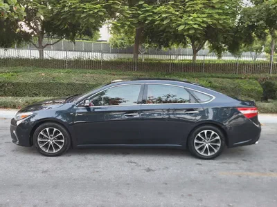 Toyota Avalon XLE 2016 model Excellent condition-4