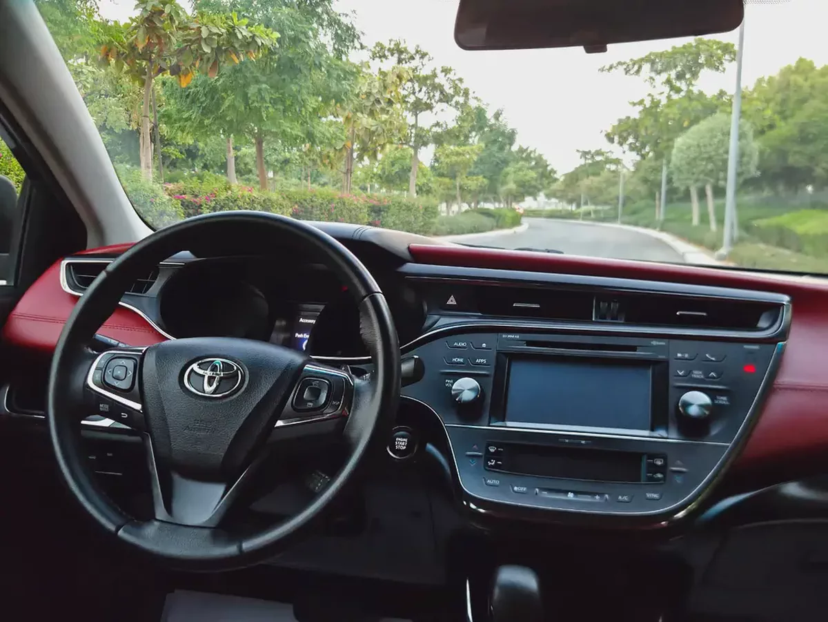 Toyota Avalon XLE 2016 model Excellent condition-5-5