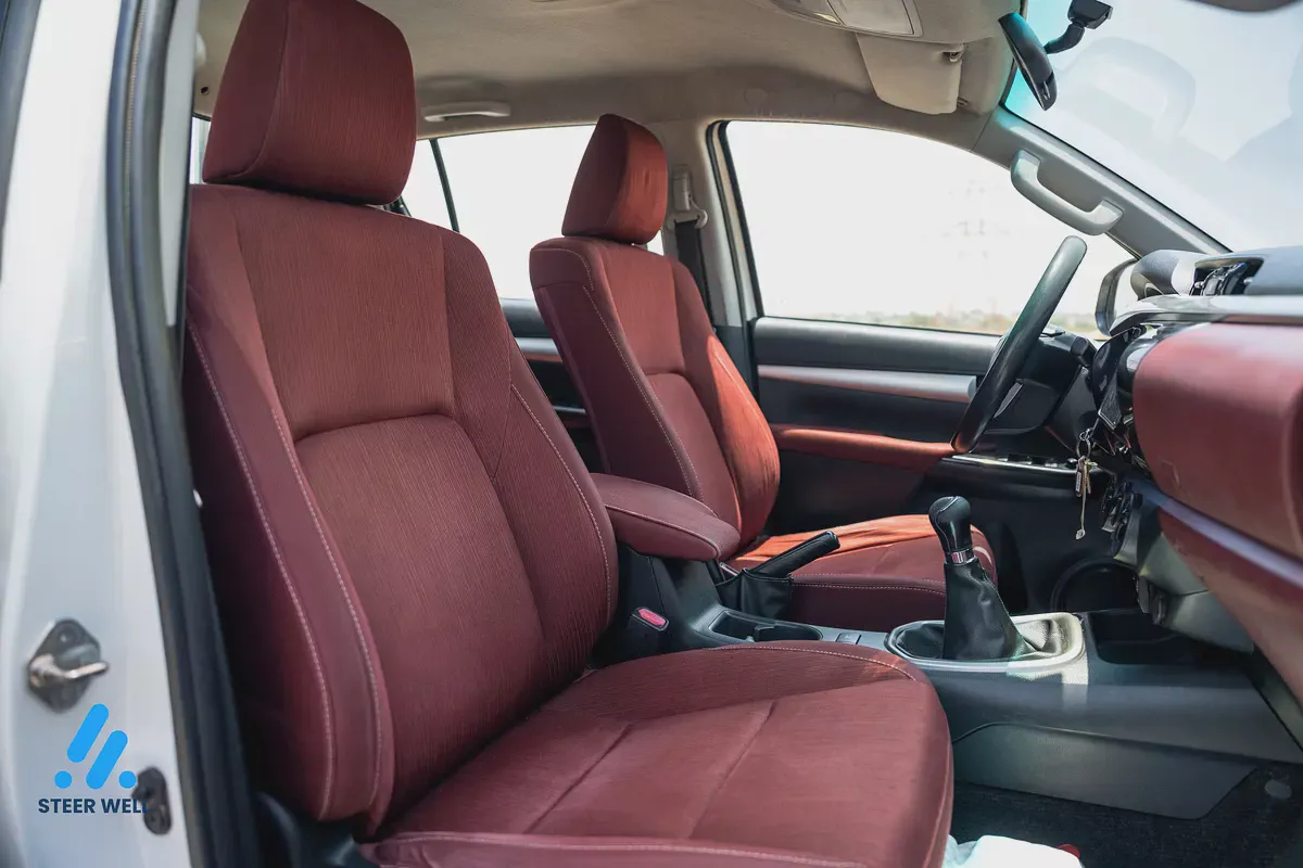 2020 Toyota Hilux SR5 2.7L Petrol Manual 4WD | Double Cab Pickup | GCC Specs-15-15