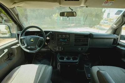 Chevrolet Express | Automatic | 11-Seater | GCC Specs | Ref#C06122-6