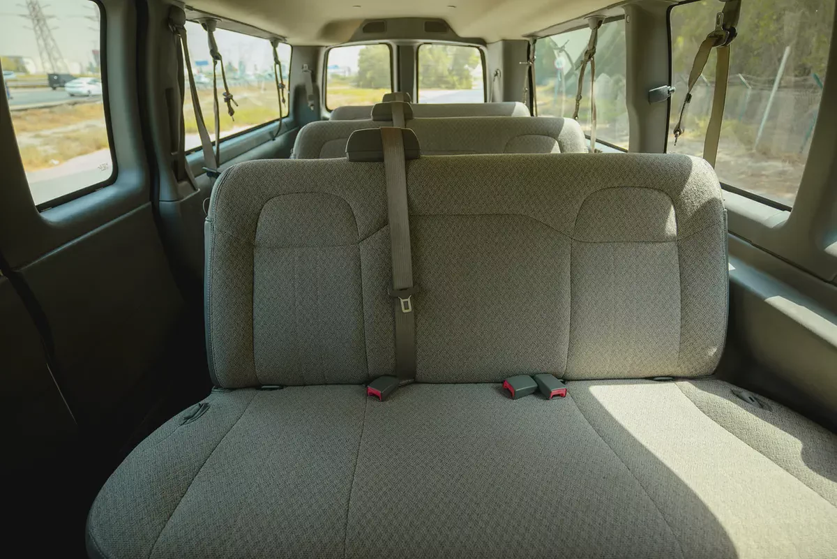 Chevrolet Express | Automatic | 11-Seater | GCC Specs | Ref#C06122-9-9