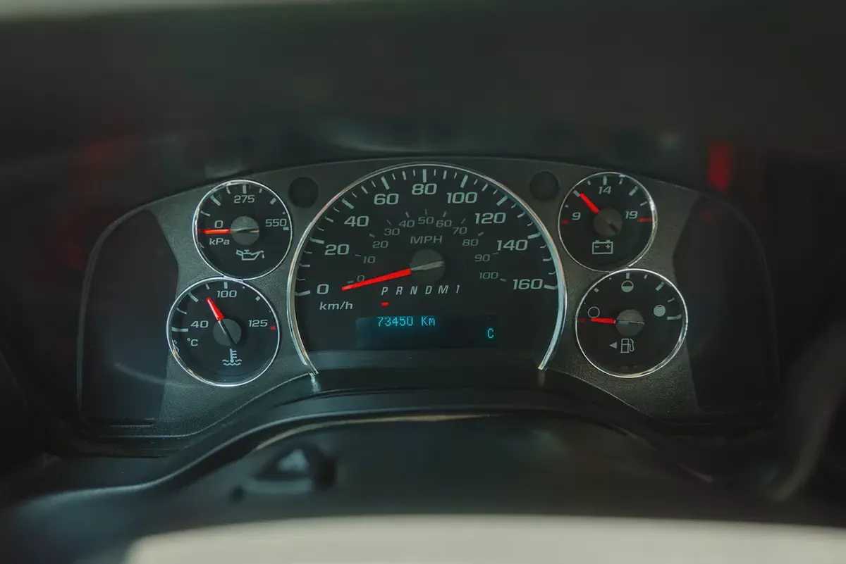 Chevrolet Express | Automatic | 11-Seater | GCC Specs | Ref#C06122-12-12