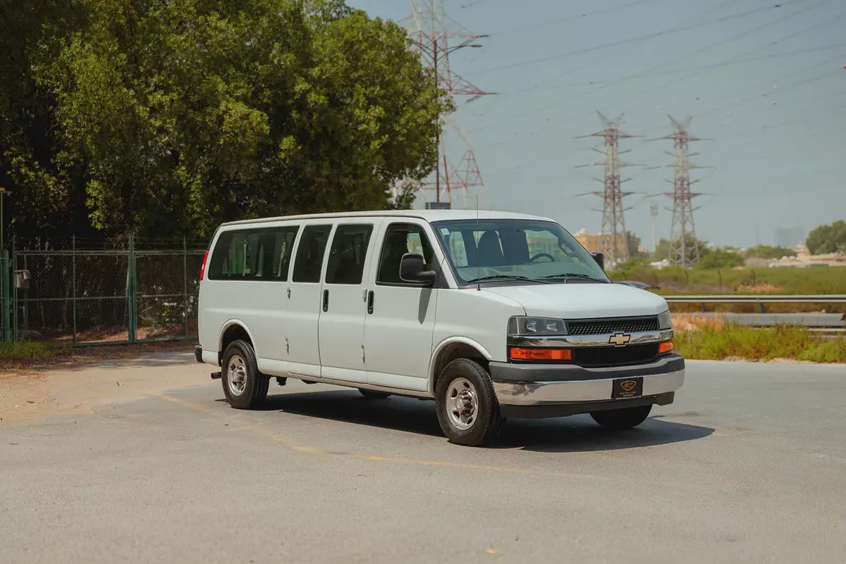Chevrolet Express | Automatic | 11-Seater | GCC Specs | Ref#C06122-1-1