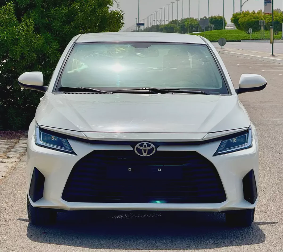TOYOTA YARIS 2023 1.5L GCC (620/-MONTHLY)-2-2