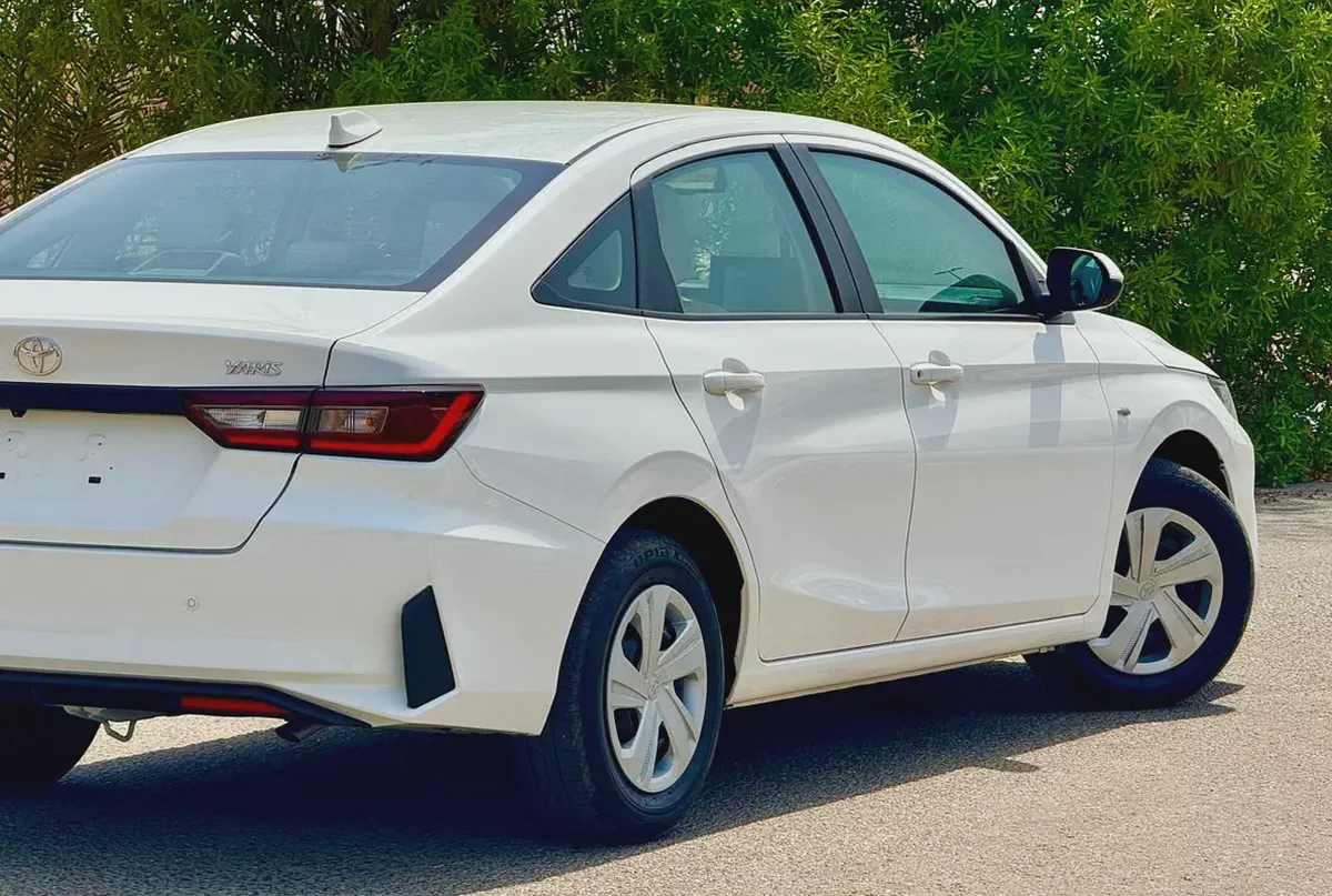 TOYOTA YARIS 2023 1.5L GCC (620/-MONTHLY)-3-3