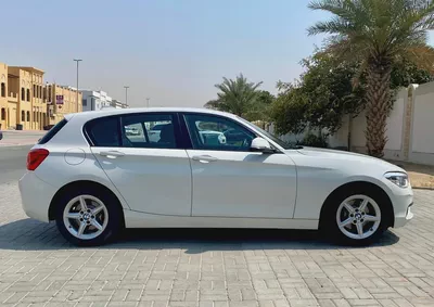 Original paint 2019 bmw 120i sport line 2.0L ||GCC specs || 4 cylinder turbocharged || accident free-6