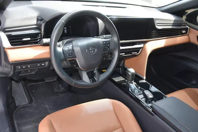 TOYOTA CAMRY GLE 2025 | WHITE-4