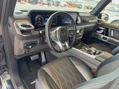 Mercedes-Benz G63 AMG V8 Mint Condition Car-6