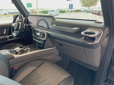Mercedes-Benz G63 AMG V8 Mint Condition Car-9