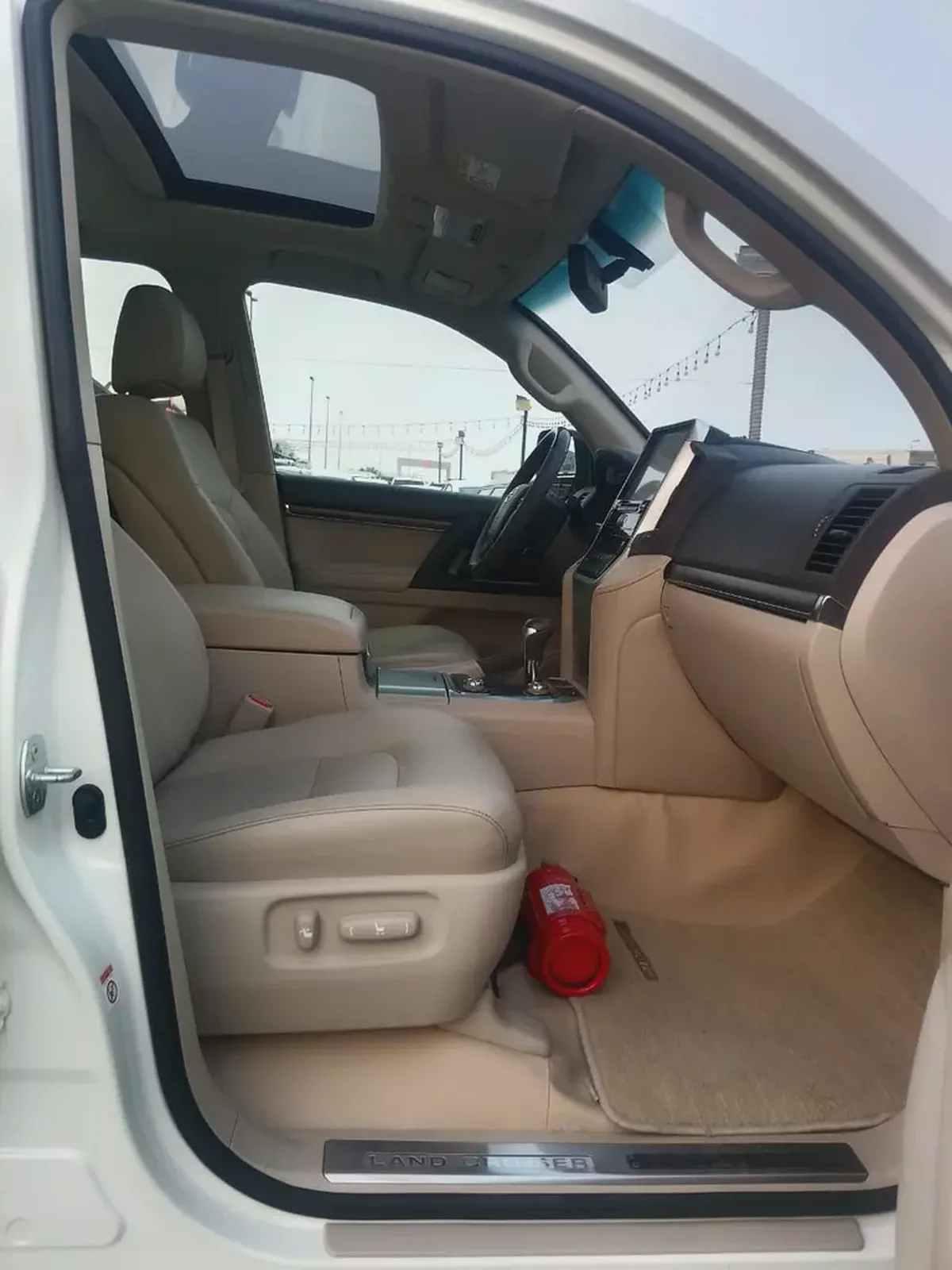 Toyota Land Cruiser 2019 GXR Grand Touring GCC Specs-9-9