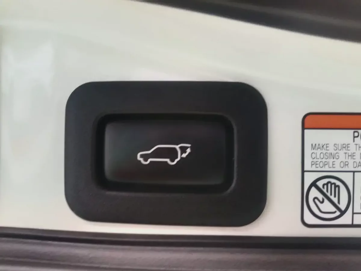 Toyota Land Cruiser 2019 GXR Grand Touring GCC Specs-10-10