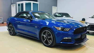 Ford Mustang GT California Special 2017 | 1st Owner | Original Paint | GCC Specs | Full Service Hist-2