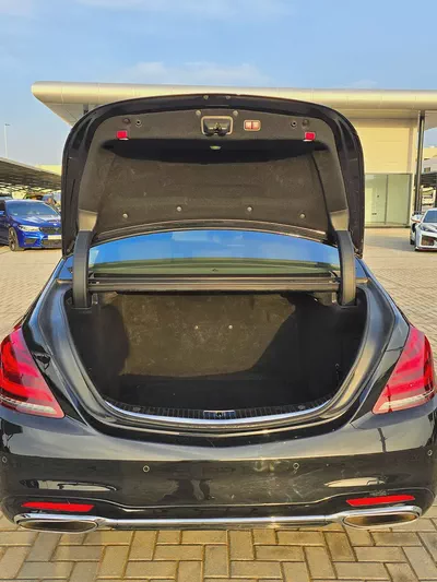 Mercedes-Benz S-Class S 560 2018 - American Specs-8