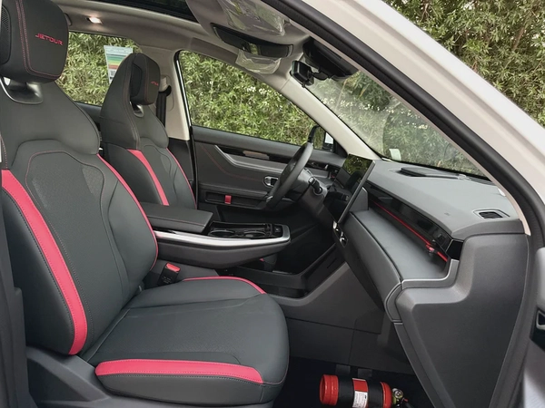 Jetour Dashing 1.6T Luxury