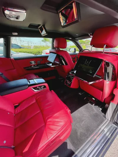 2023 Rolls-Royce Phantom Extended Wheel Base - European Specs - Pristine Condition-9