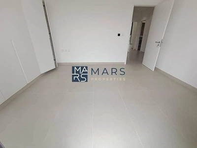 Brand New 4 bedroom villa available for rentin Masaar just in 200k-17