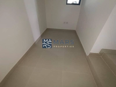 Brand New 4 bedroom villa available for rentin Masaar just in 200k-8