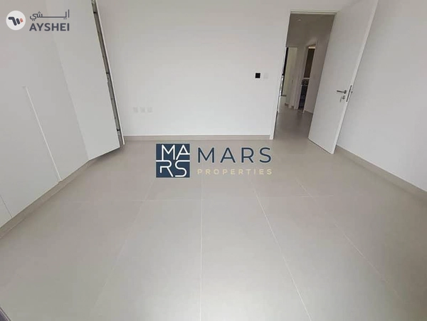 Brand New 4 bedroom villa available for rentin Masaar just in 200k