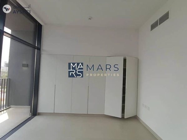 Brand New 4 bedroom villa available for rentin Masaar just in 200k