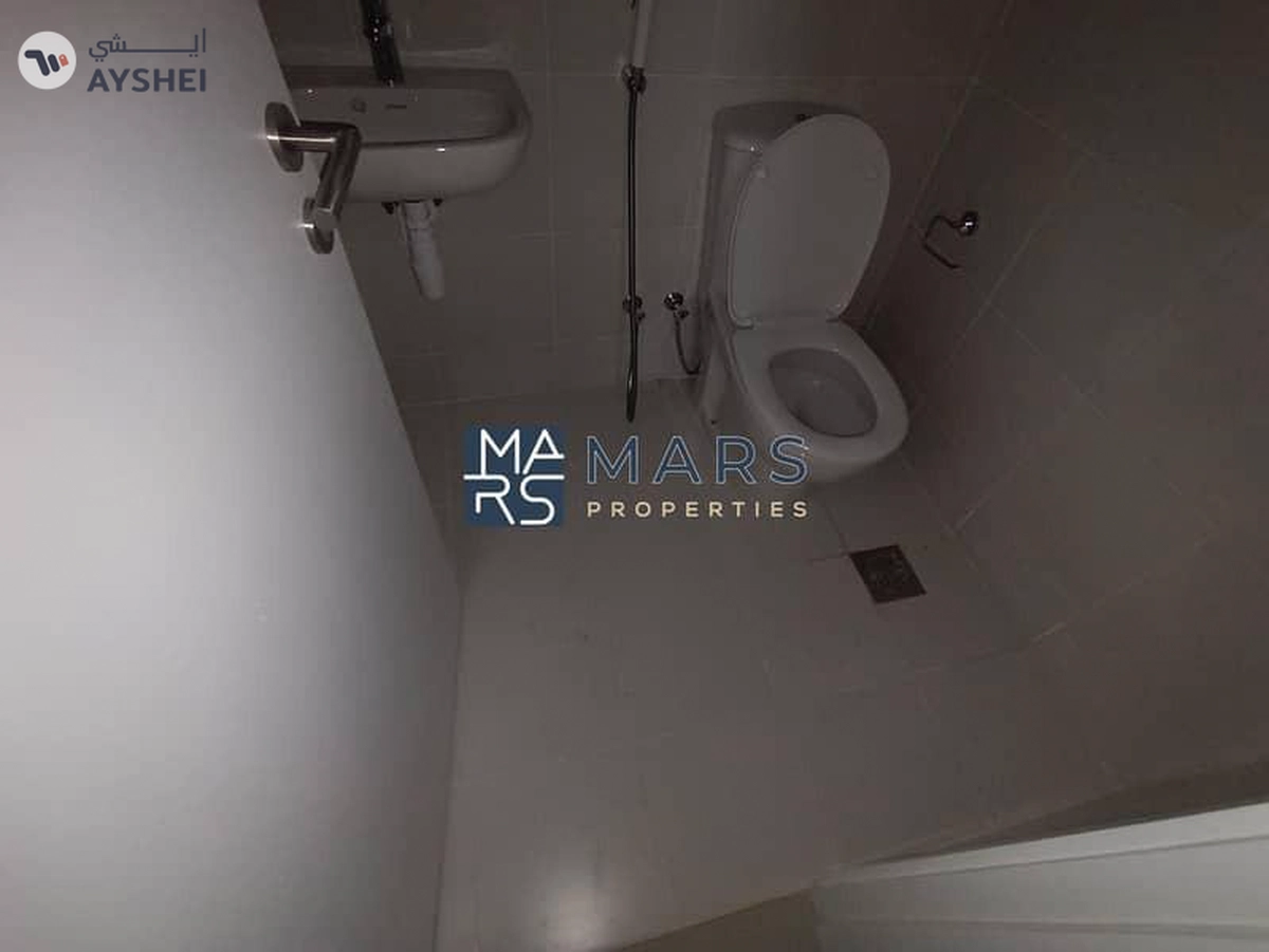 Brand New 4 bedroom villa available for rentin Masaar just in 200k-3-3