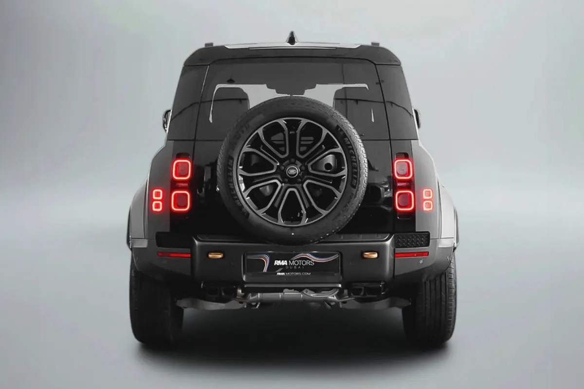 15,778 AED / 60 months | DP | 2025 Land Rover Defender 110 OCTA Edition One P635 V8 / European Spec-3-3