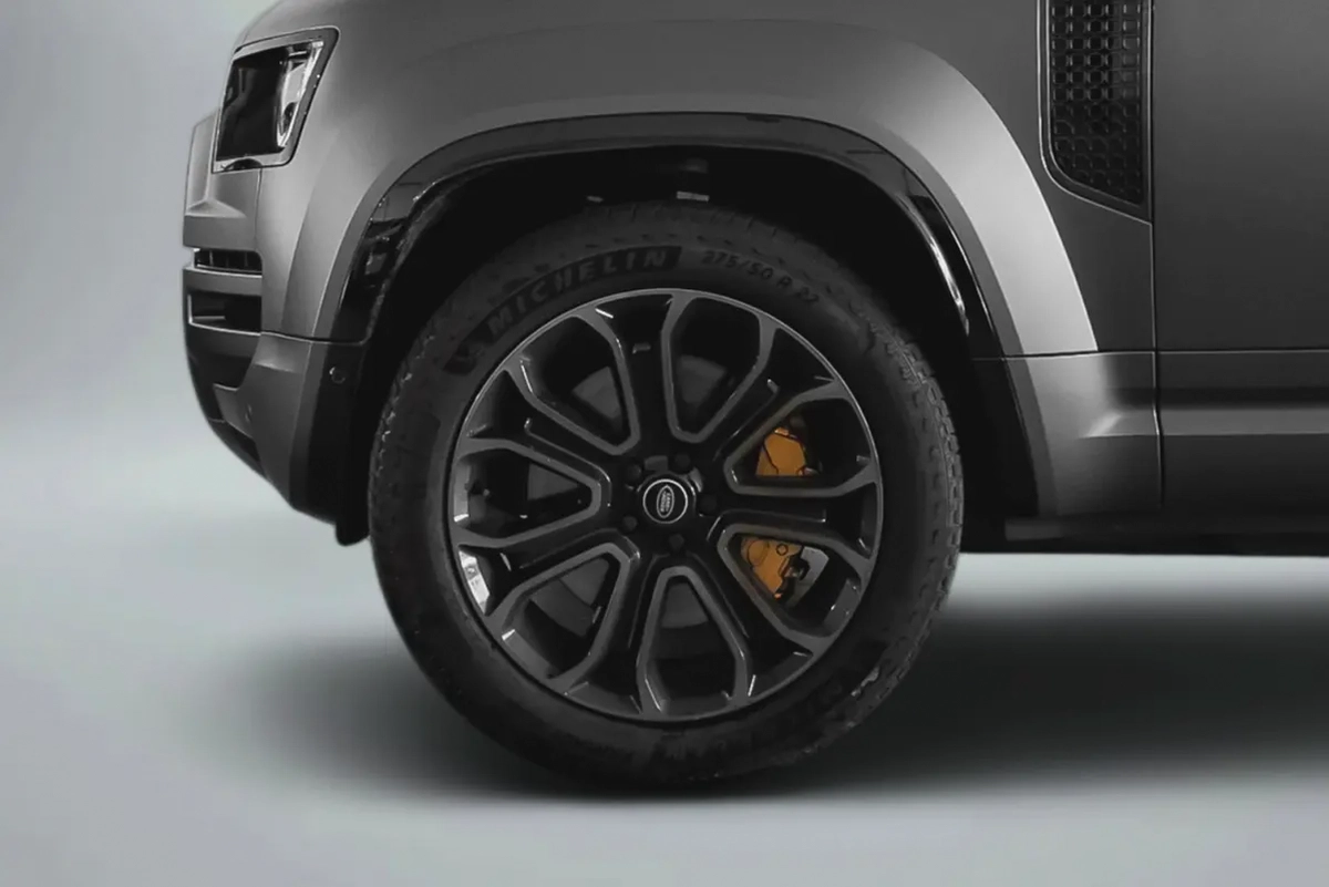 15,778 AED / 60 months | DP | 2025 Land Rover Defender 110 OCTA Edition One P635 V8 / European Spec-5-5