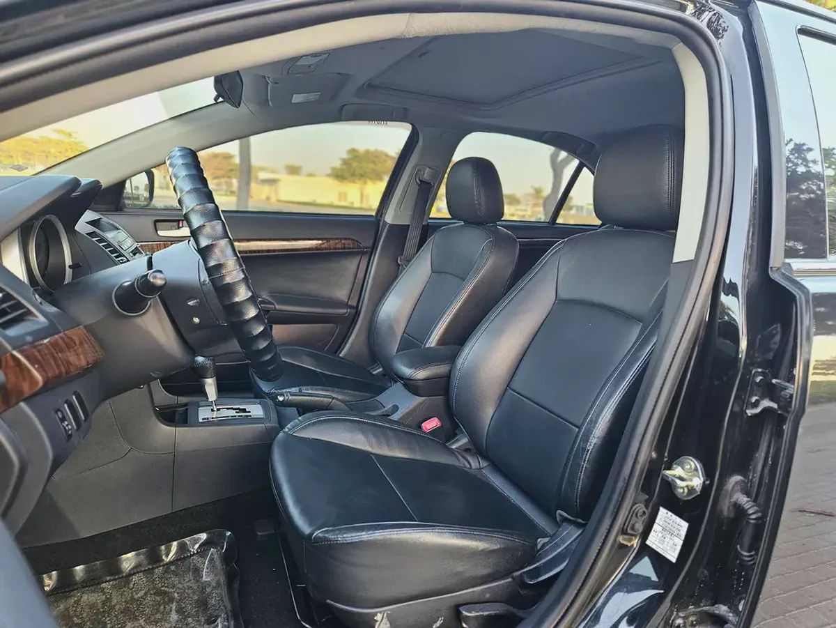 Mitsubishi Lancer 2010 Japanese Specs Agency Mint Condition With Original Paint Full Option-6-6