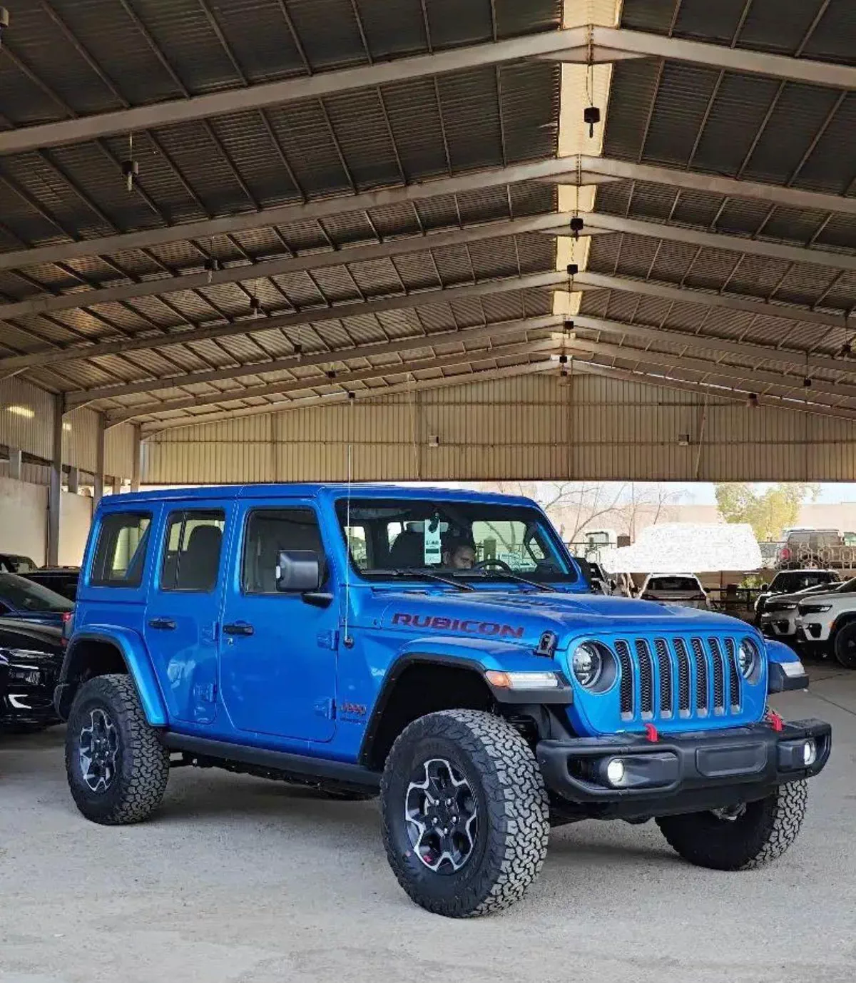 2026 Jeep Wrangler – Blue Edition-8-8