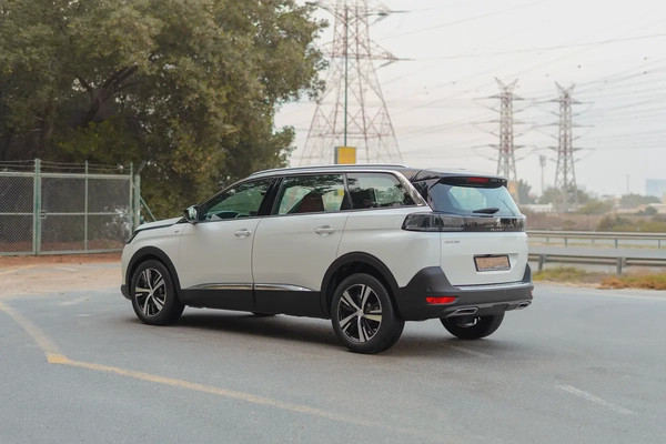 AED 1,299/Month | 5008 GT | Manufacturer Warranty | GCC Specs | REF#P04390