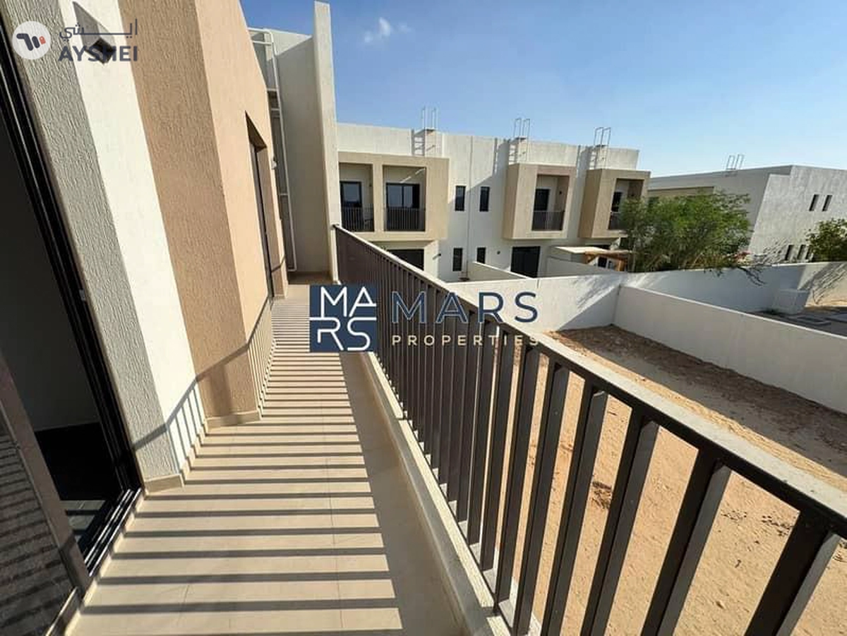 4 BR Corner Villa | Luxury Community | Best Price | Ready to Move In