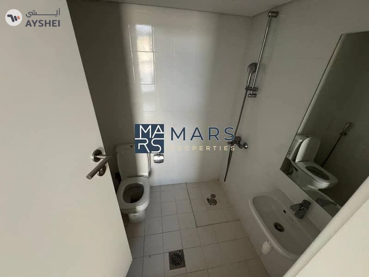 4 BR Corner Villa | Luxury Community | Best Price | Ready to Move In
