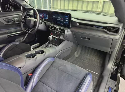 5.0 L V8  | GCC | Low Mileage | Al Tayer Warranty & Service 2029 | AL Tayer Full Service History-9