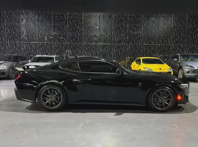 5.0 L V8  | GCC | Low Mileage | Al Tayer Warranty & Service 2029 | AL Tayer Full Service History-5
