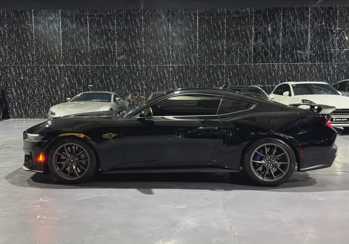 5.0 L V8  | GCC | Low Mileage | Al Tayer Warranty & Service 2029 | AL Tayer Full Service History-6-6