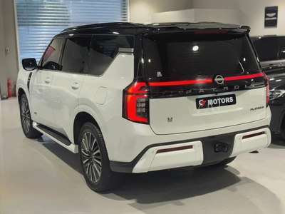 Nissan Patrol LE Platinum | 2025 | GCC Specs | Full Option.-6