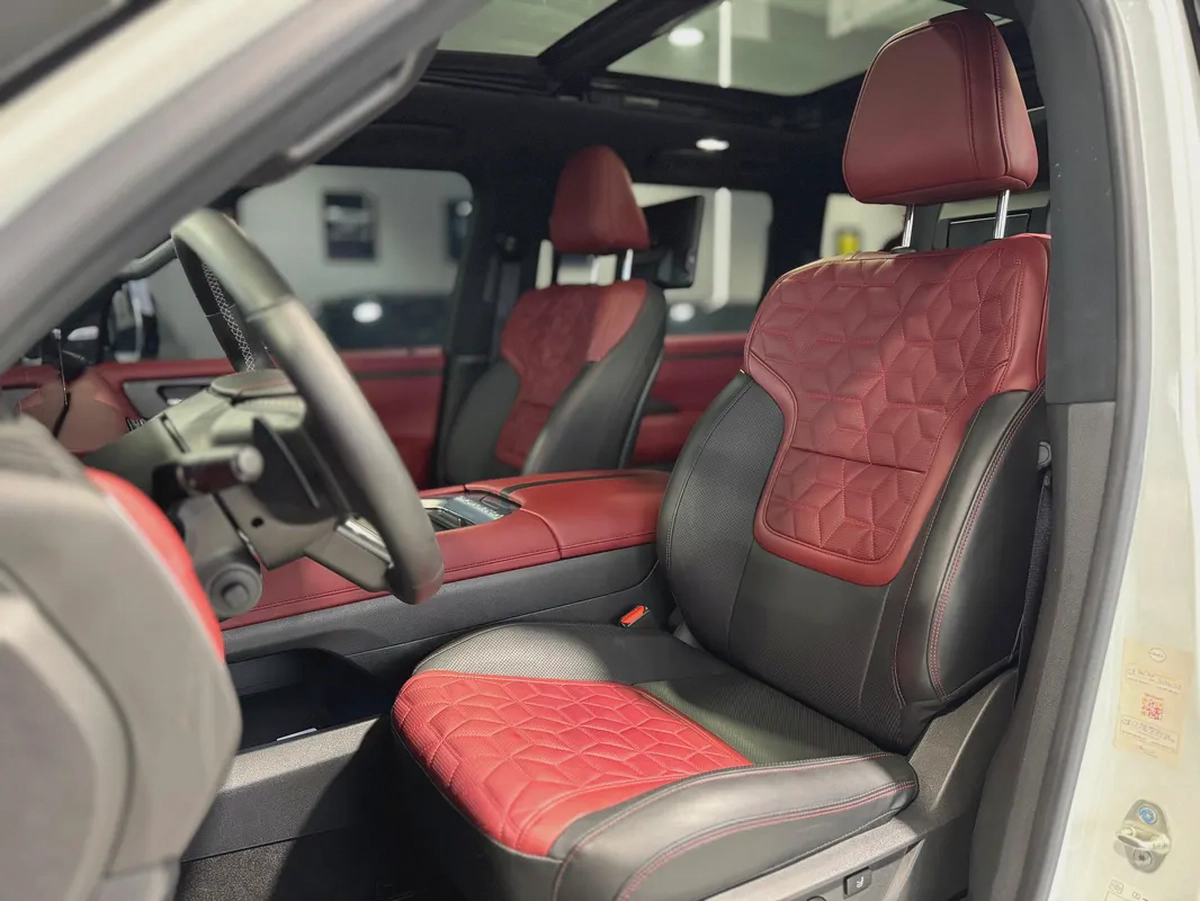 Nissan Patrol LE Platinum | 2025 | GCC Specs | Full Option.-8-8