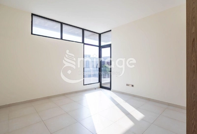 Corner Single Row | 4BHK Villa in Yas Island-5