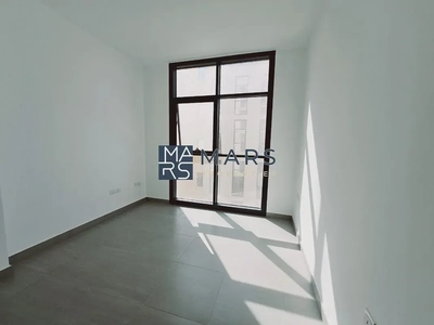 Brand New Unit | Big Layout | Modern-9