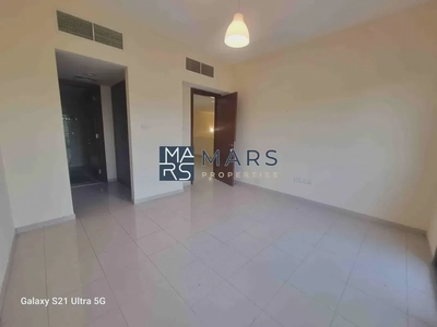 Luxury 4 bedroom villa available for rent in Al Zahia just in 200k-3