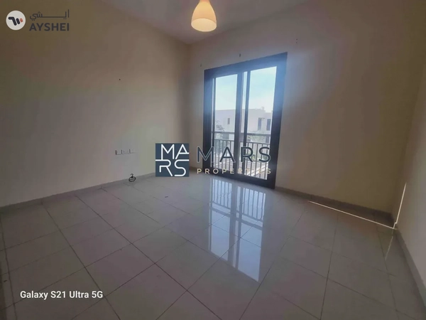 Luxury 4 bedroom villa available for rent in Al Zahia just in 200k
