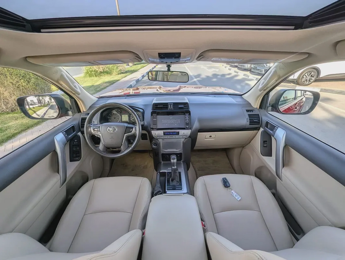 TOYOTA PRADO 2022 TXL TOP FULL OPTION GCC IN EXCELLENT CONDITION-2-2