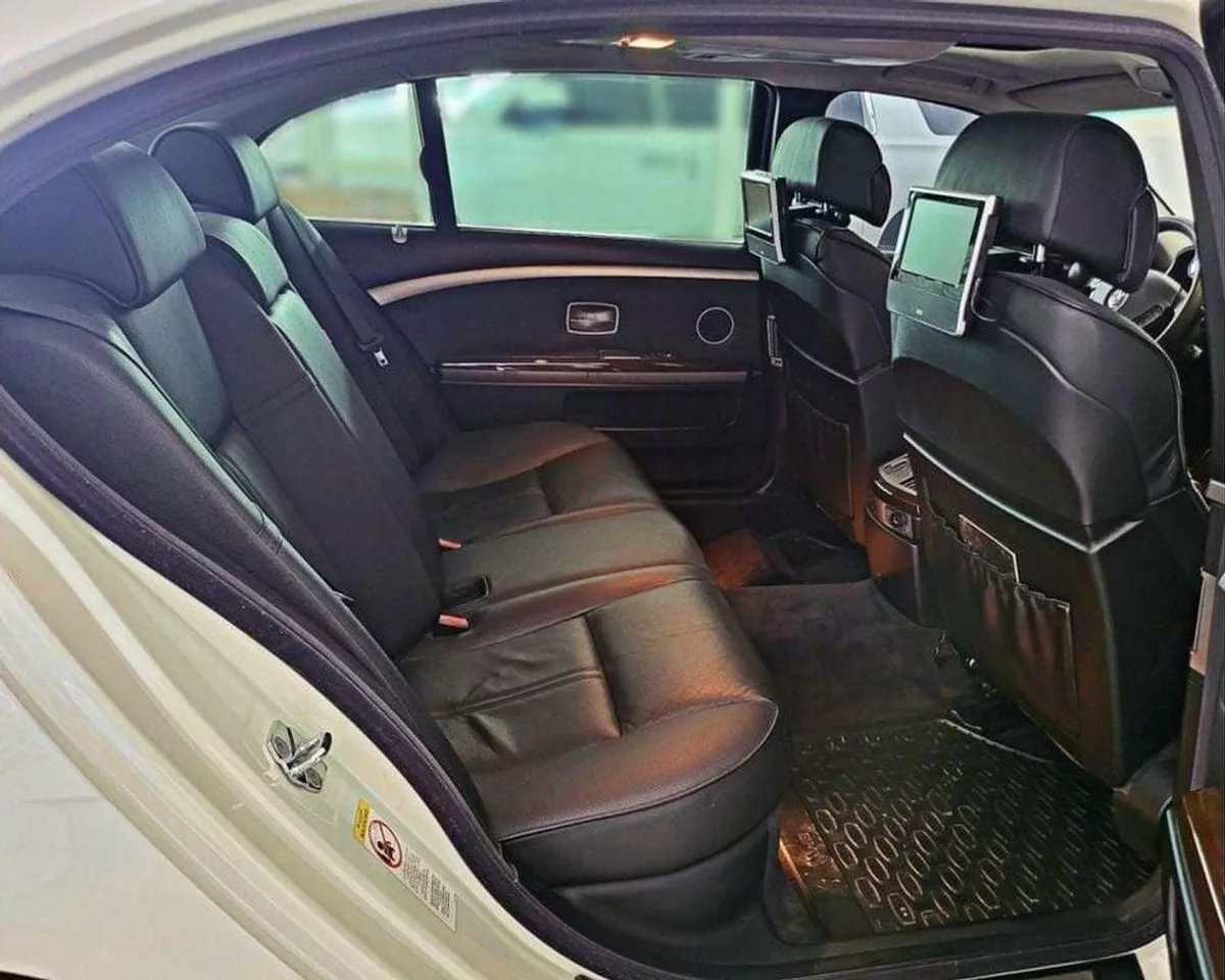 BMW 750Li STANDARD STD AC SCHNITZER 4.8L-8CYL  - SINGLE OWNER MAINTAINED-9-0