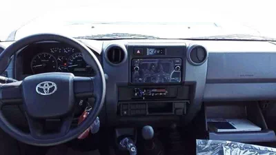 Toyota Land Cruiser Pick Up TOYOTA LAND CRUISER LC79 4.2L V6-5