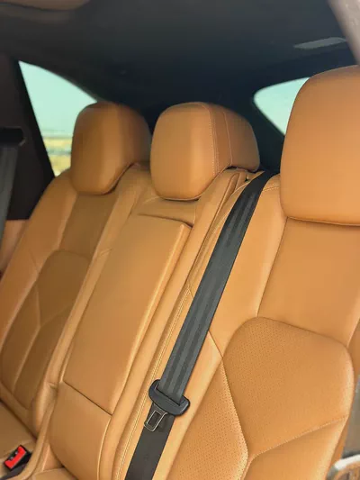 2014 Porsche Cayenne Hybrid | GCC Specs | 139,000 km | Excellent Condition-14