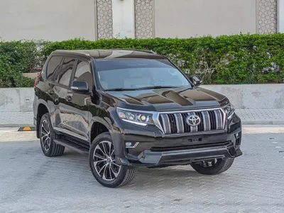 Toyota Prado TXL 2023 GCC V4 2.7L ACCIDENT FREE LOW MILEAGE IN EXCELLENT CONDITION-1