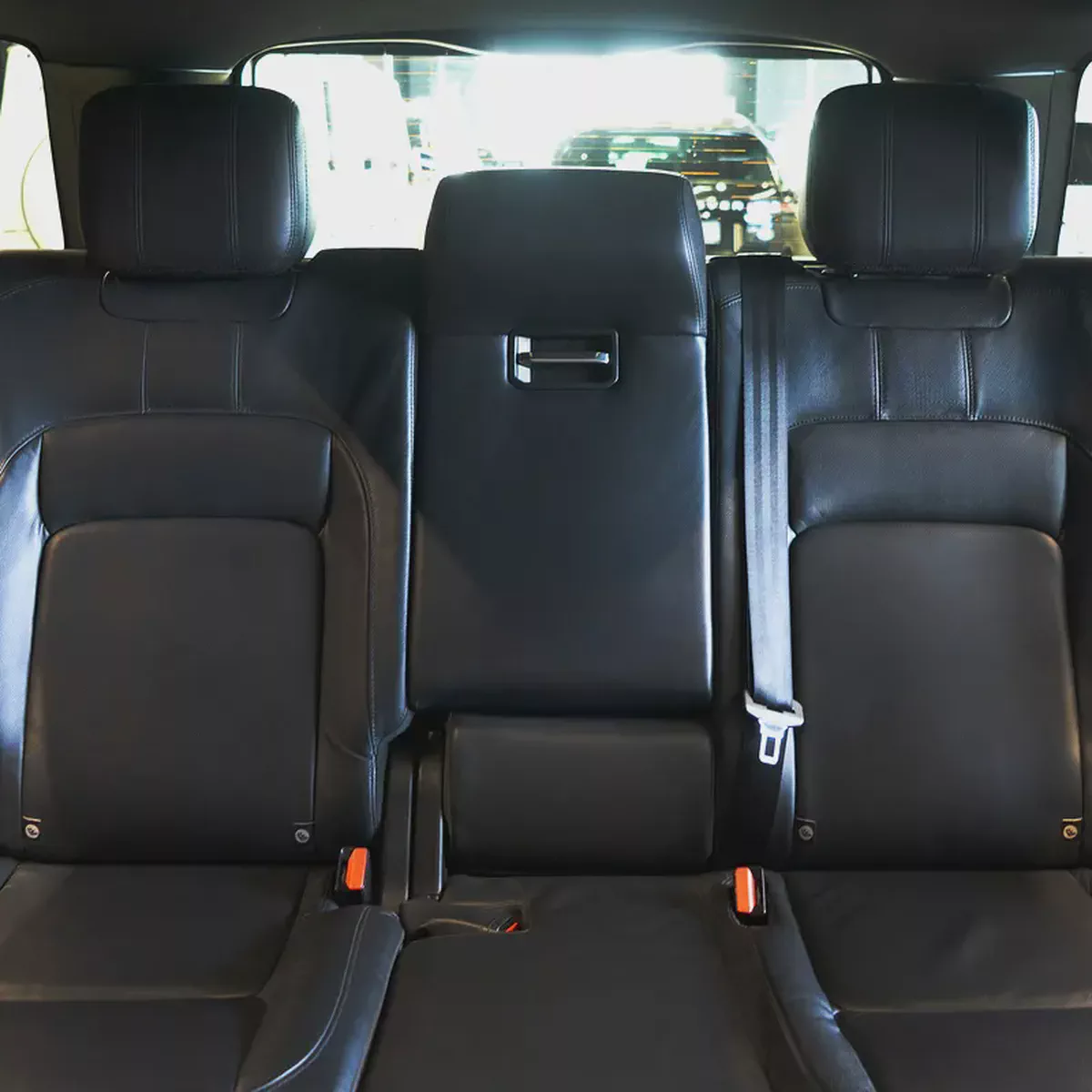 AED 2,490 p.m • 0% Downpayment • Range Rover Vogue Supercharged • 1 Year Warranty-15-15