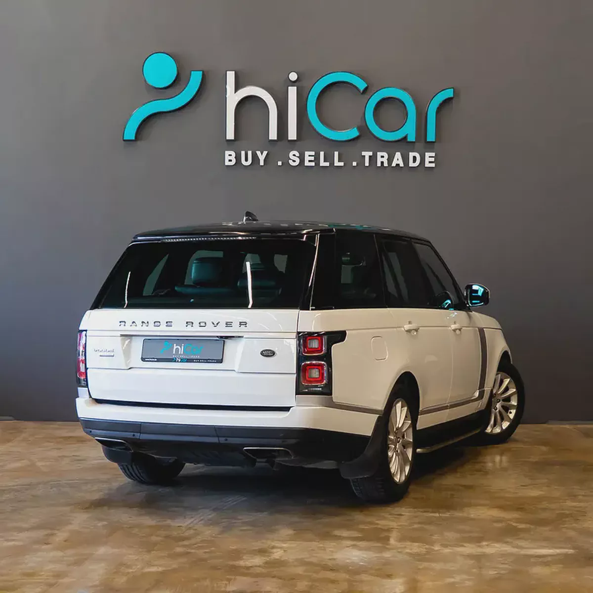 AED 2,490 p.m • 0% Downpayment • Range Rover Vogue Supercharged • 1 Year Warranty-2-2