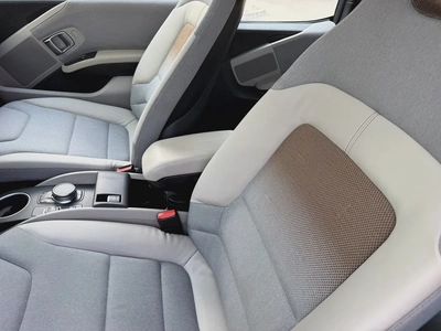 2020 BMW i3S M-8