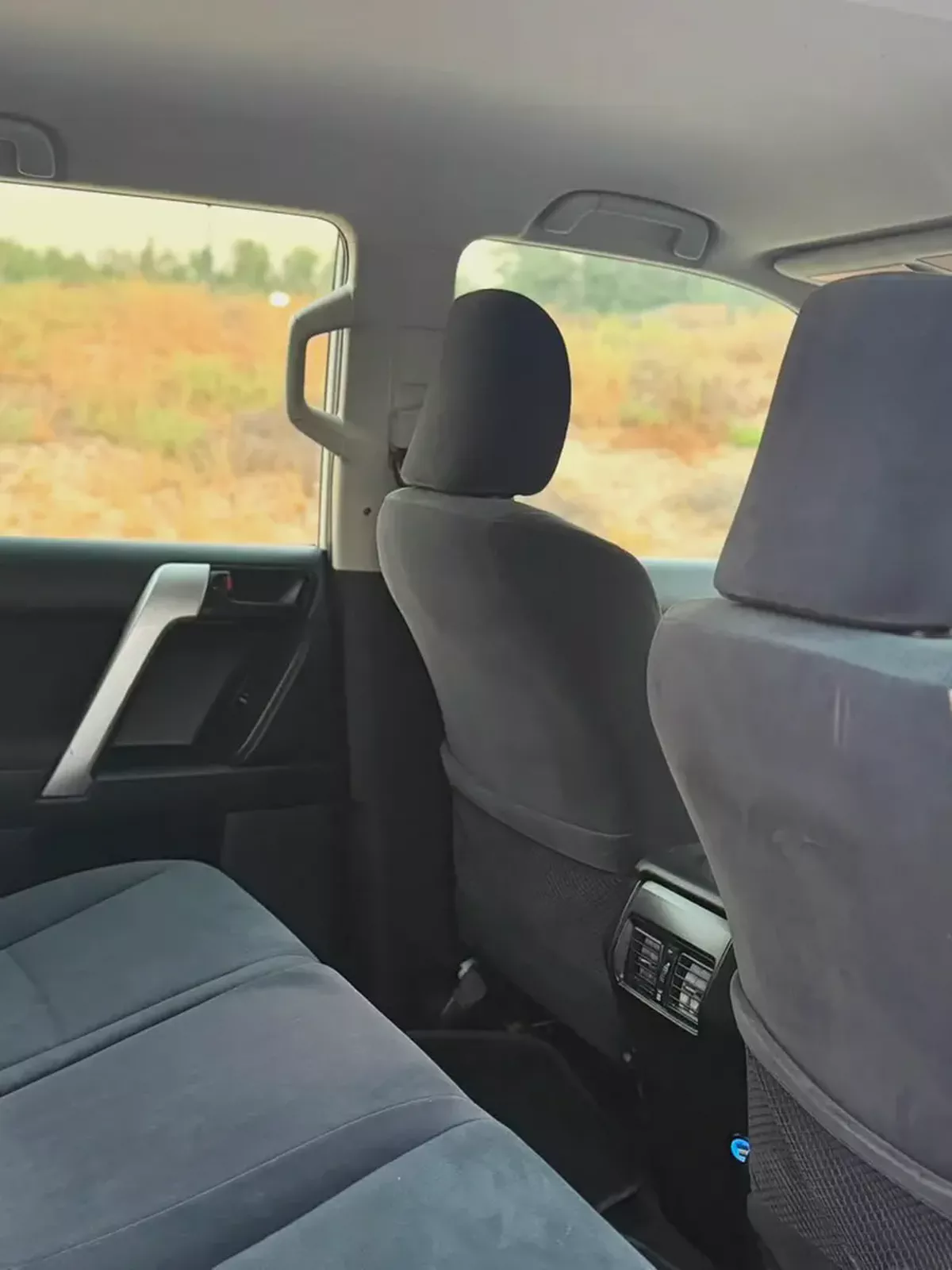 Toyota Prado 2019 💢Diesel 💢very good condition-8-8