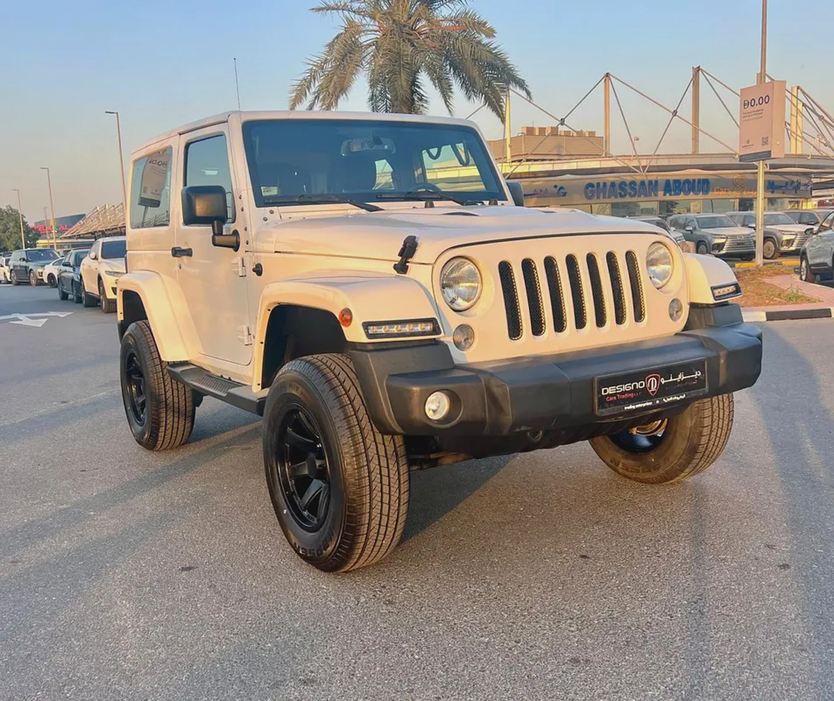 GCC Specs 2015 Jeep Wrangler Sahara - Ready for Adventure!-1-1